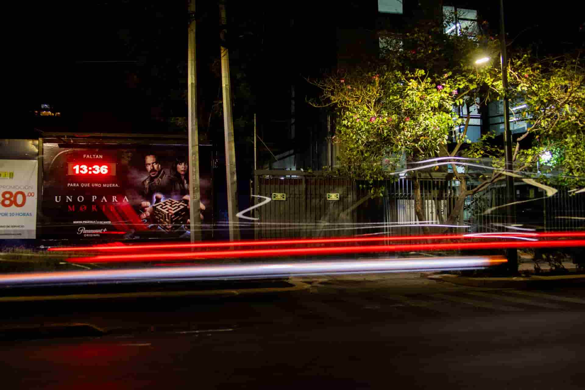 Producciónes en mobiliario urbano y vallas
